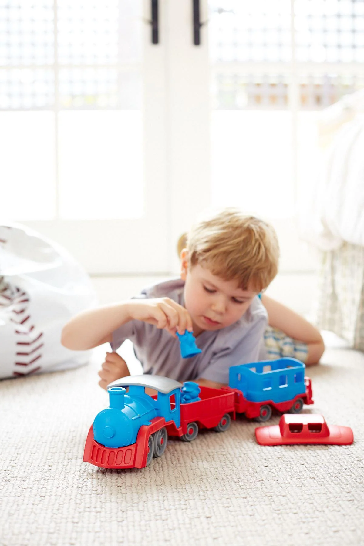 Train - Image 6